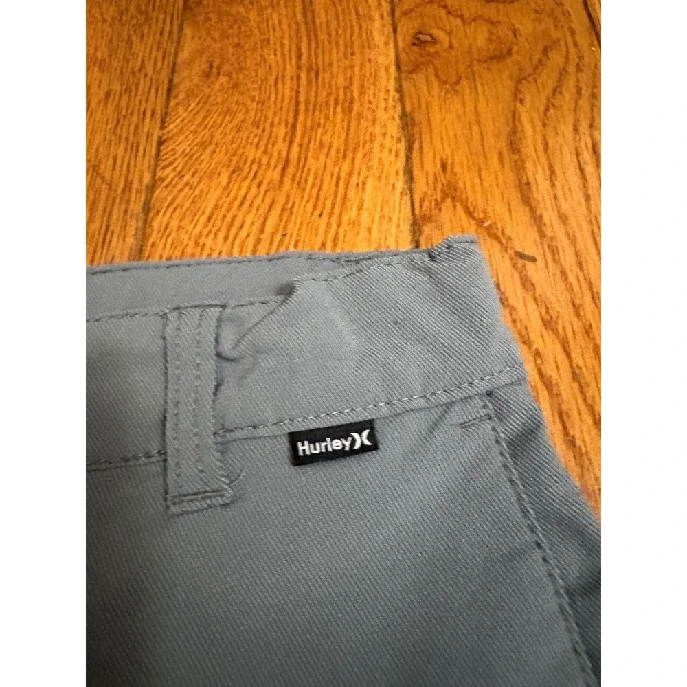 Hurley Boys H2O-Dri Hybrid Shorts Gray Size 8 Chino Style Moisture Wicking